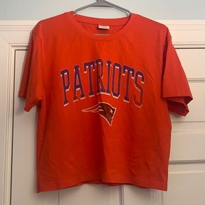 NWOT Slightly Cropped Patriots Tee